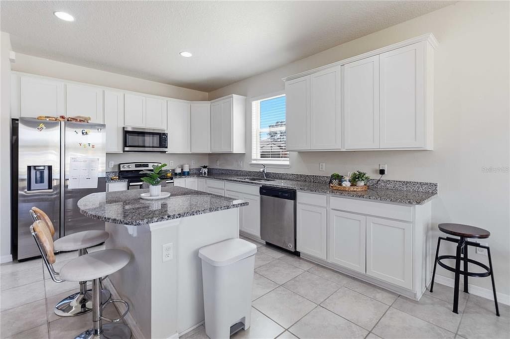 17241 Goldcrest Loop Clermont, FL 34714 - Thumbnail 5