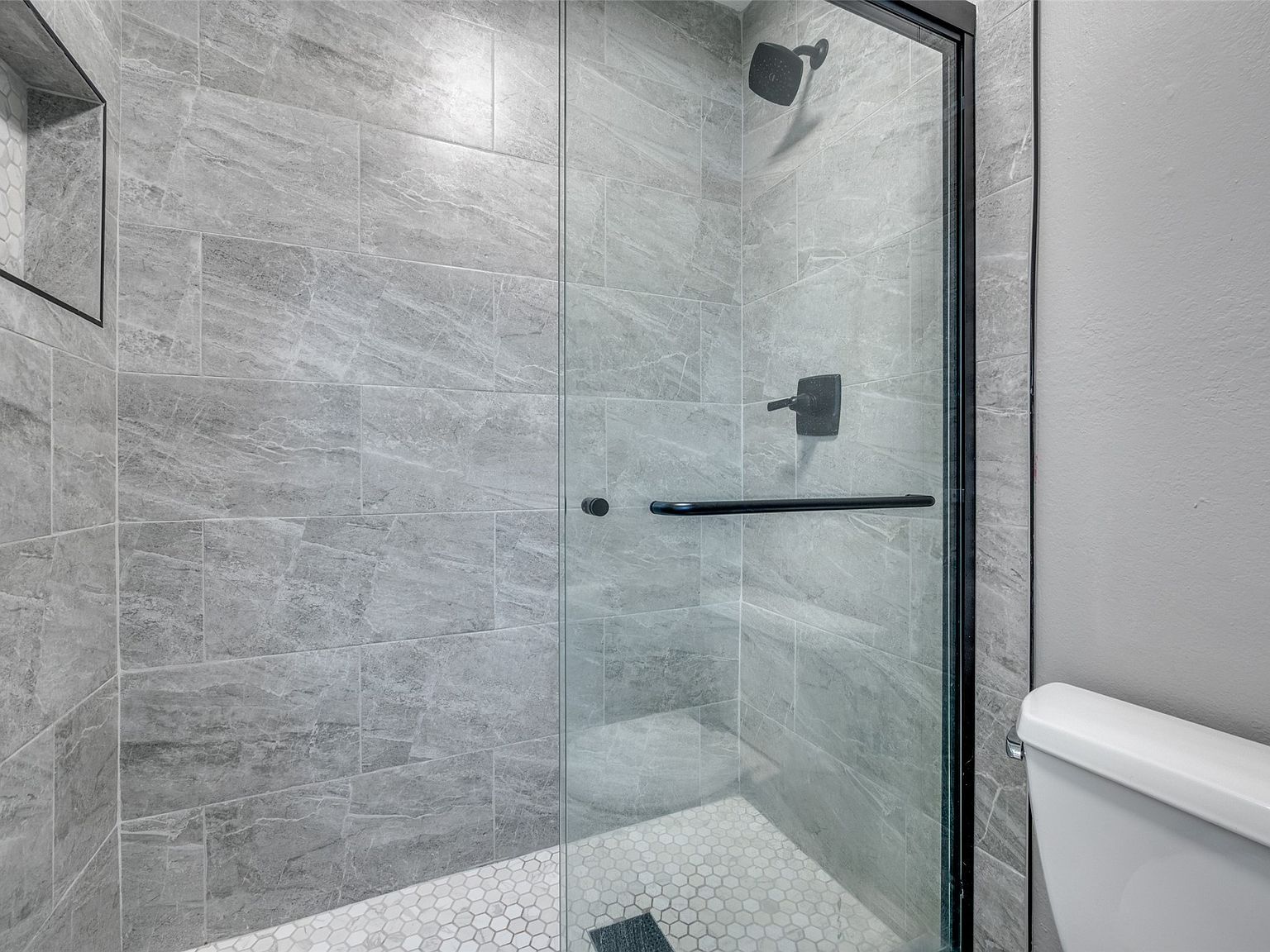 5981 Arapaho Rd APT 1003 Dallas, TX 75248 - Thumbnail 5