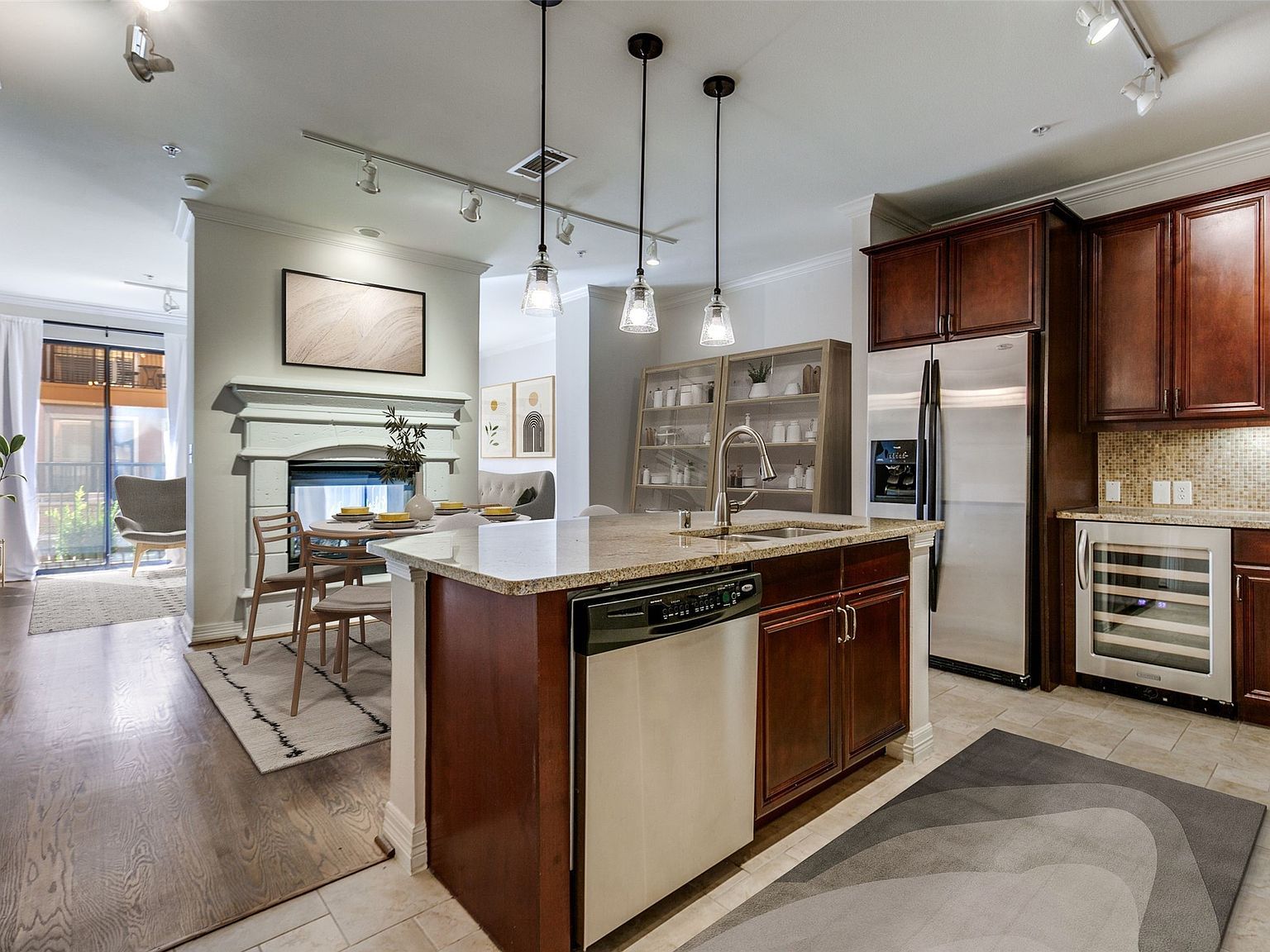 8616 Turtle Creek Blvd APT 206 Dallas, TX 75225 - Thumbnail 5