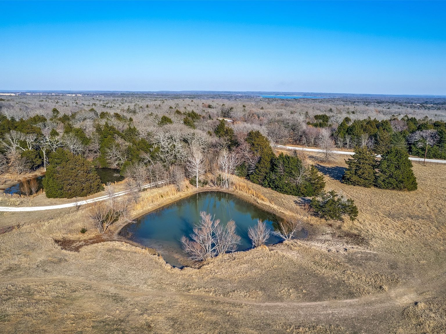 548 Deer Creek Rd Sadler, TX 76264 - Thumbnail 5