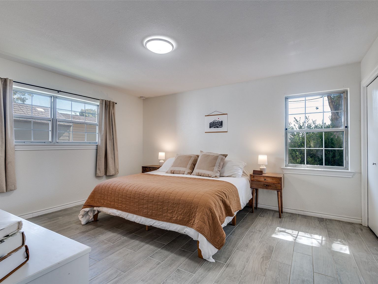 1906 Woodoak Dr Irving, TX 75060 - Thumbnail 5