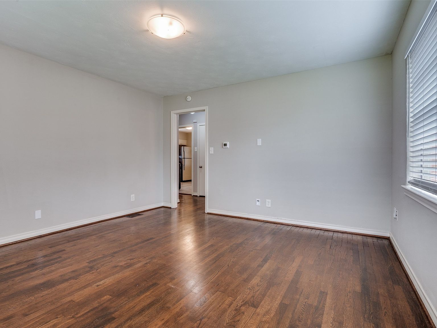 1315 Kings Hwy Dallas, TX 75208 - Thumbnail 5