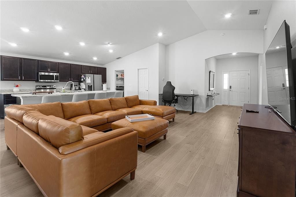 1524 Fleur Dr Davenport, FL 33837 - Thumbnail 5