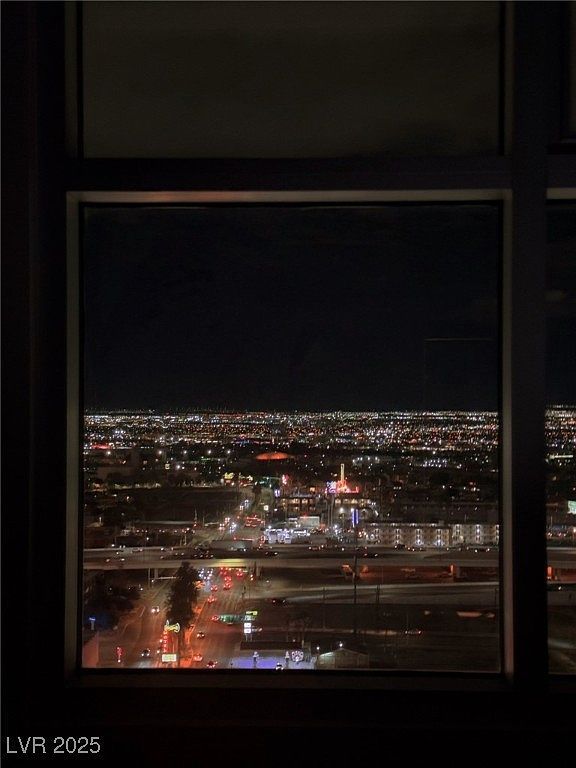 150 Las Vegas Blvd #2203 Las Vegas, NV 89106 - Thumbnail 5