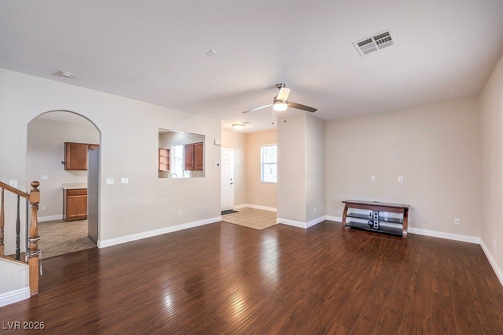 6394 Jackrabbit Run Ave Las Vegas, NV 89122 - Thumbnail 5