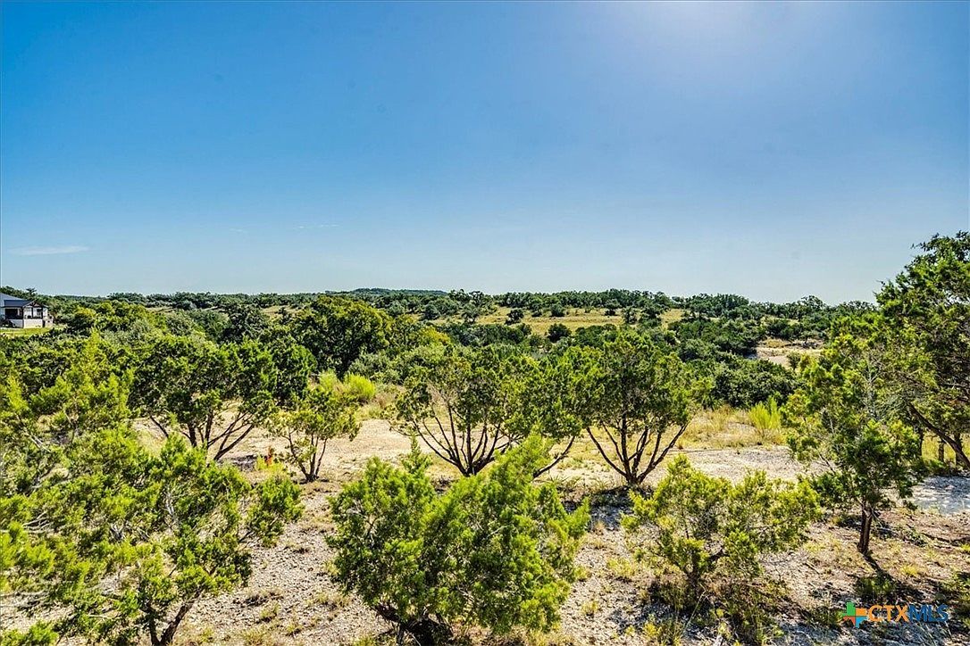 530 Stallion Estates Dr Spring Branch, TX 78070 - Thumbnail 5