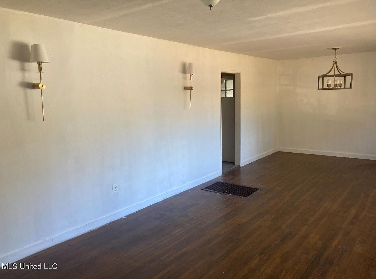 2871 Woodside Dr Jackson, MS 39212 - Thumbnail 5