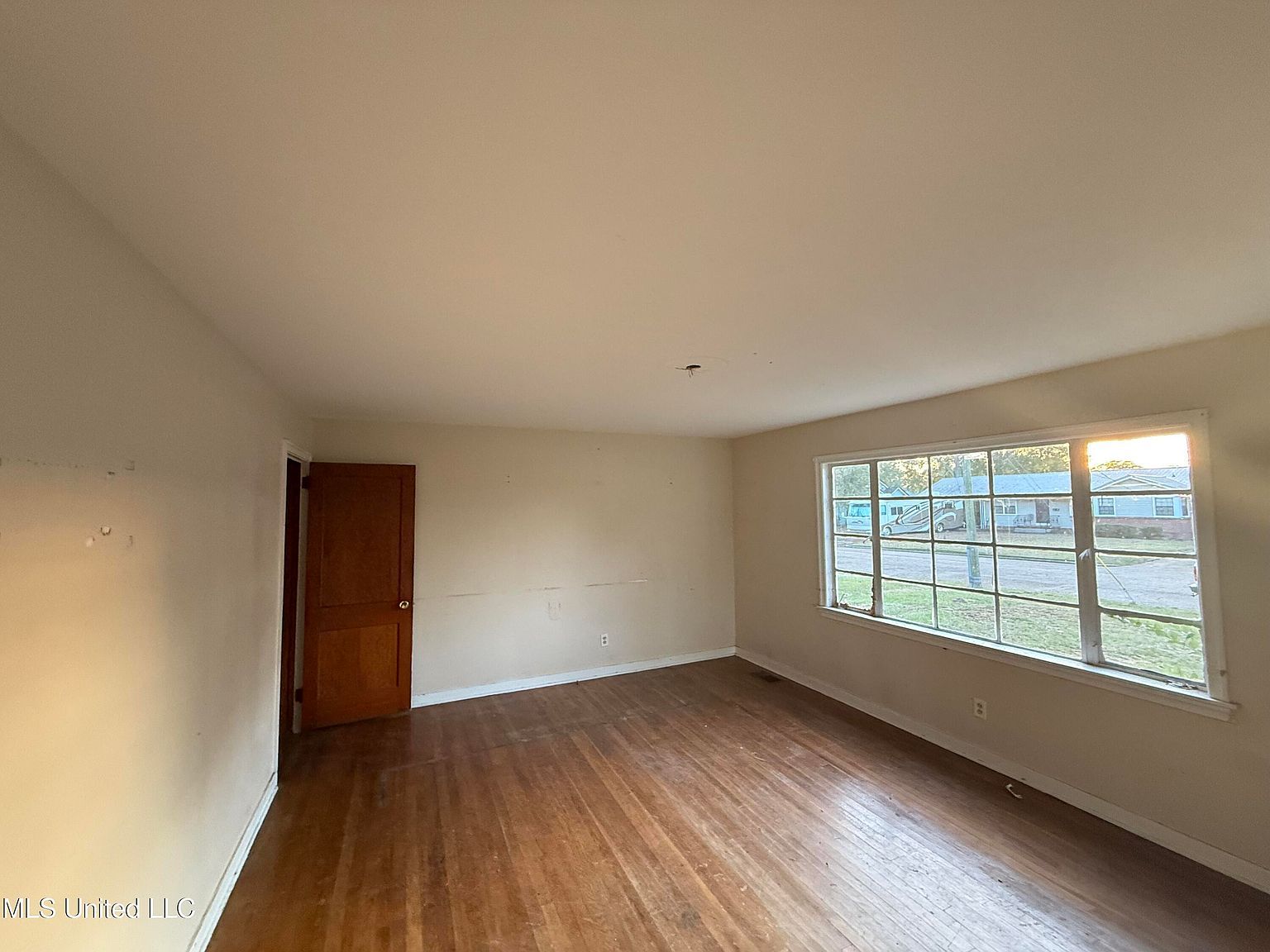 1004 Voorhees Ave Jackson, MS 39209 - Thumbnail 5