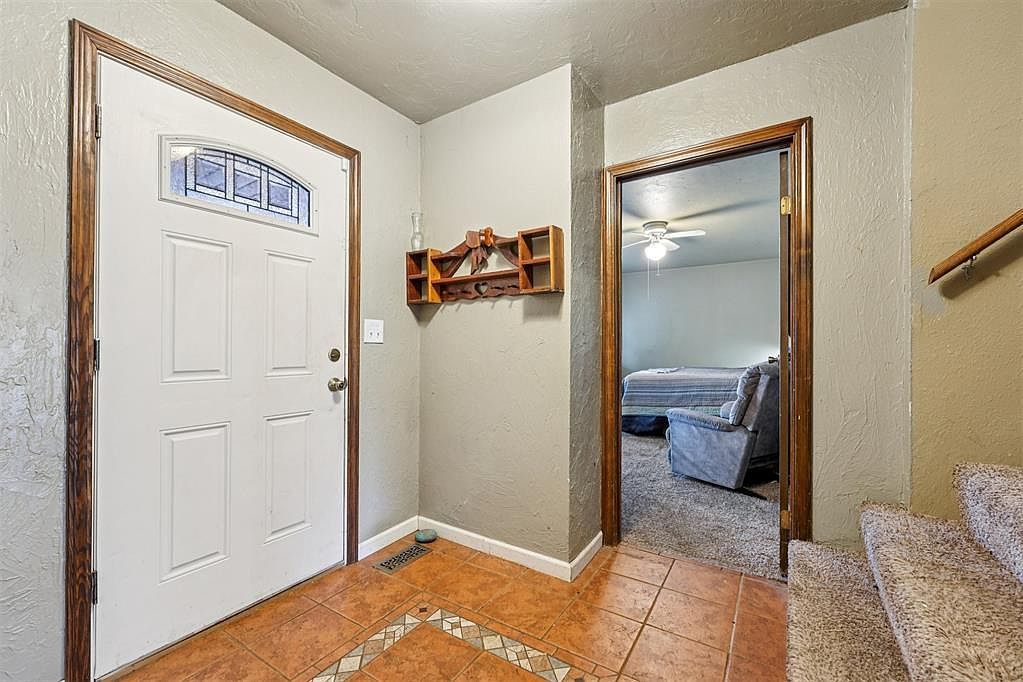 930 Estell Dr Moore, OK 73160 - Thumbnail 5