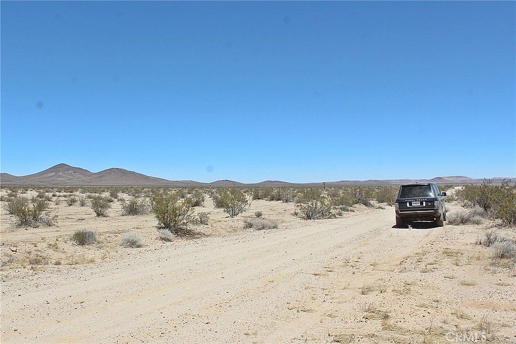 1111 Apache Ave LOT 80 Adelanto, CA 92301 - Thumbnail 5