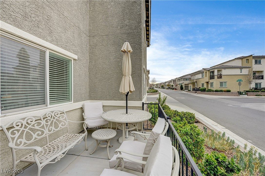 12106 Azure Gate Rd UNIT 3 Las Vegas, NV 89183 - Thumbnail 5