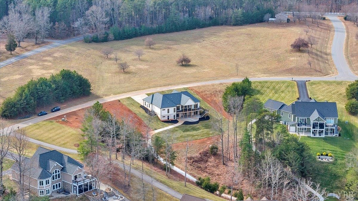 639 Compass Cove Cir Moneta, VA 24121 - Thumbnail 5