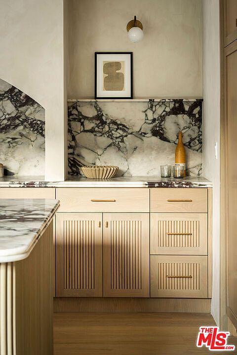 2355 Glover Pl Los Angeles, CA 90031 - Thumbnail 5