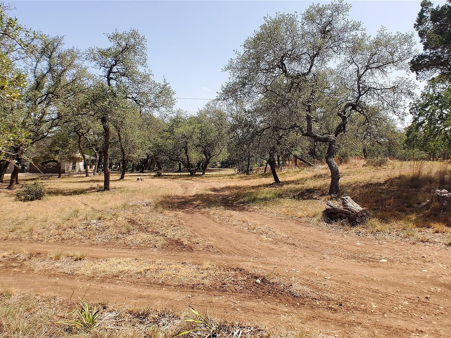 650 Beauchamp Rd Dripping Springs, TX 78620 - Thumbnail 5