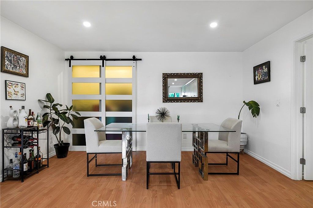 18530 Hatteras St UNIT 213 Tarzana, CA 91356 - Thumbnail 5