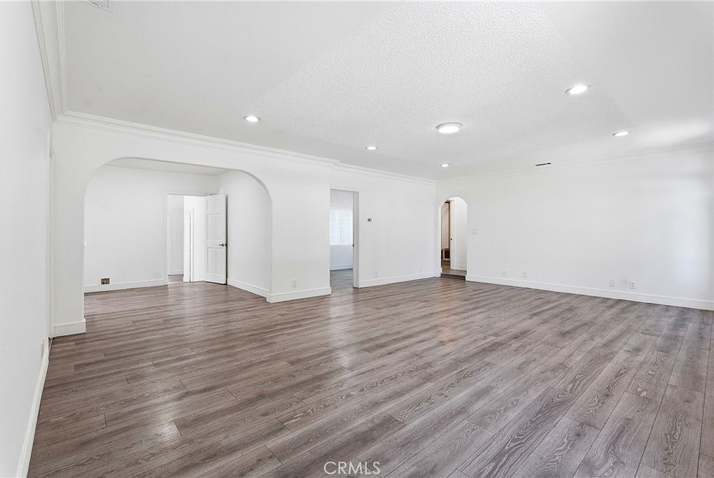 6742 Radford Ave North Hollywood, CA 91606 - Thumbnail 5