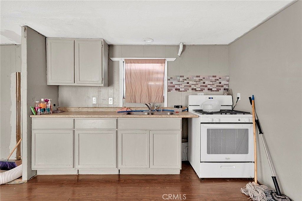 22325 Us Highway 18 Space 47 Apple Valley, CA 92307 - Thumbnail 5