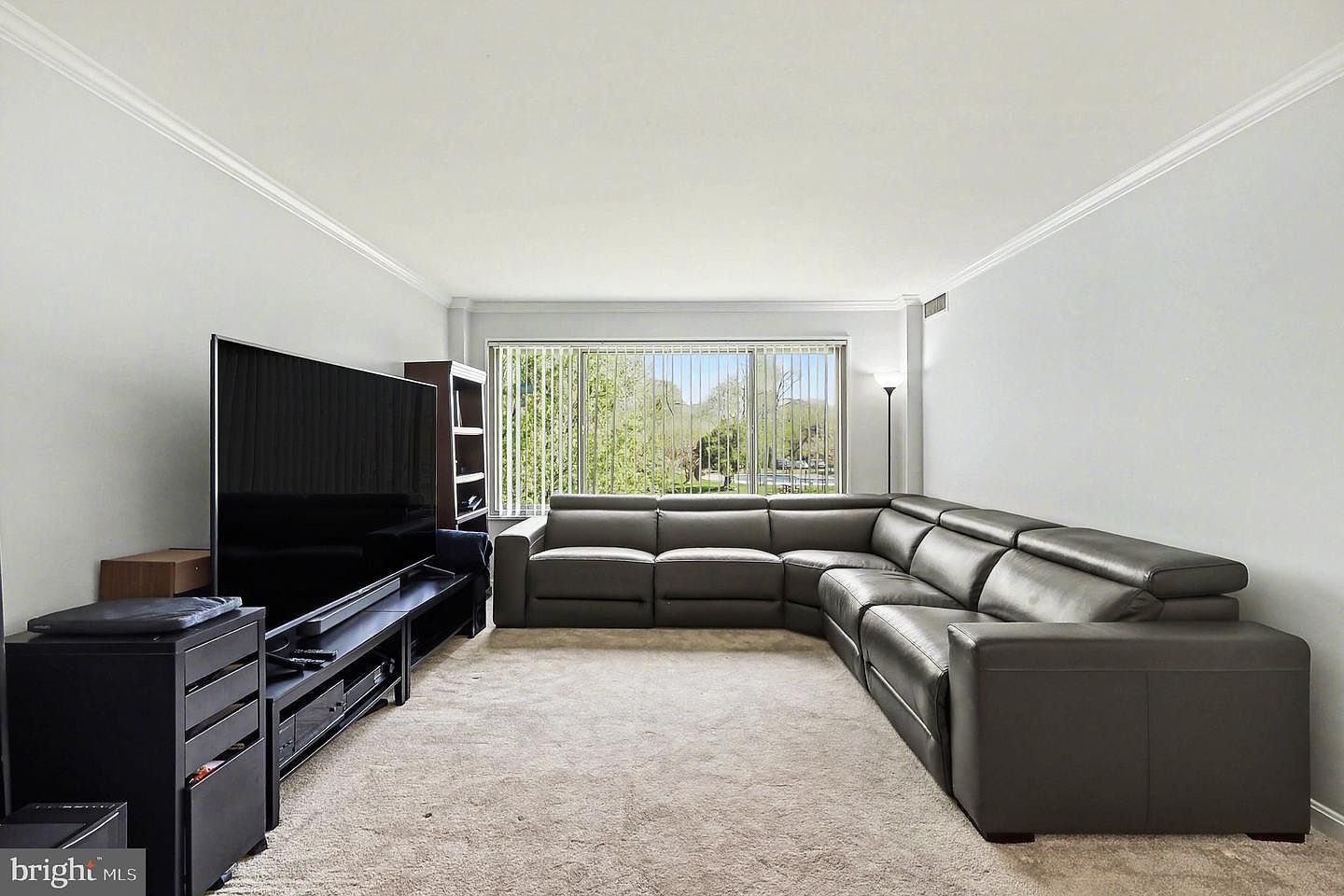 10570 Main St APT 203 Fairfax, VA 22030 - Thumbnail 5