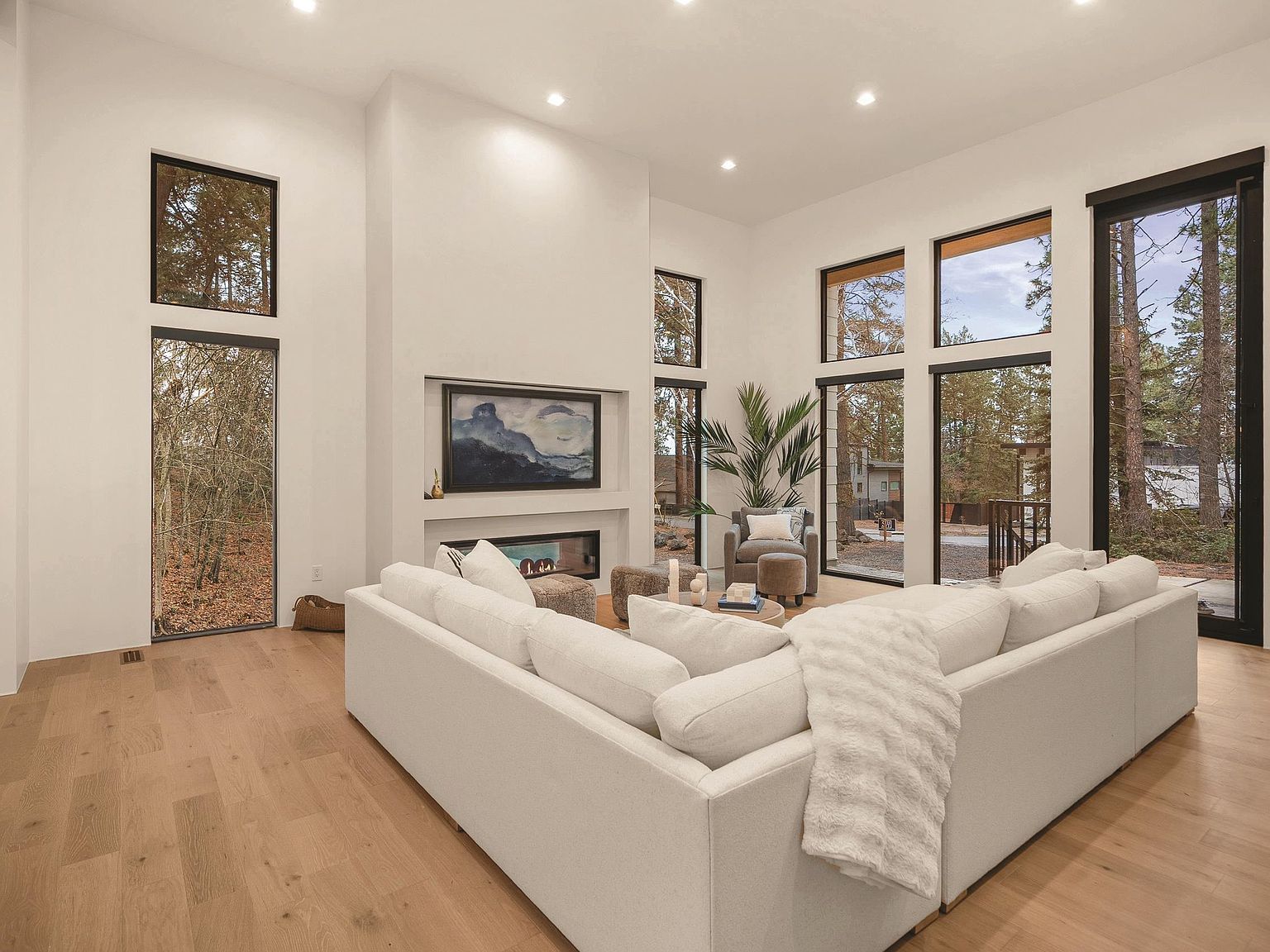 1518 E 20th Ave Spokane, WA 99203 - Thumbnail 5