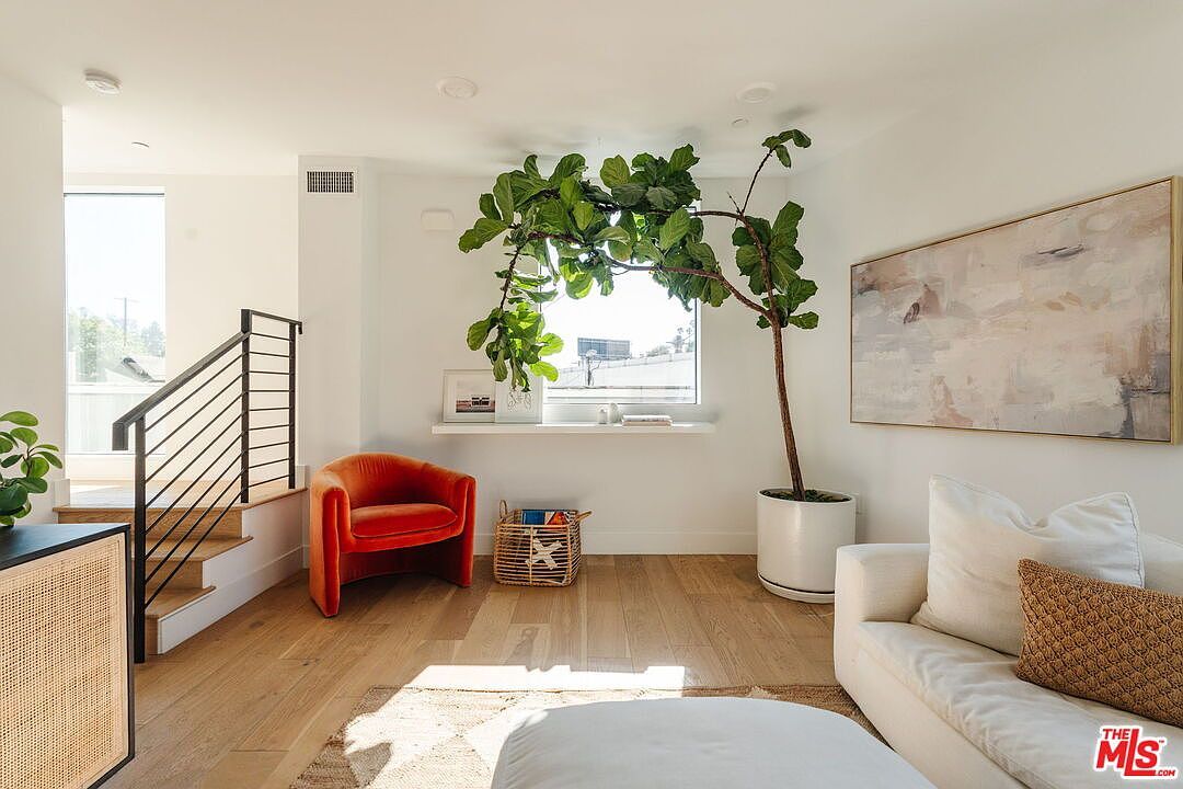 2168 Clifford St Los Angeles, CA 90026 - Thumbnail 5