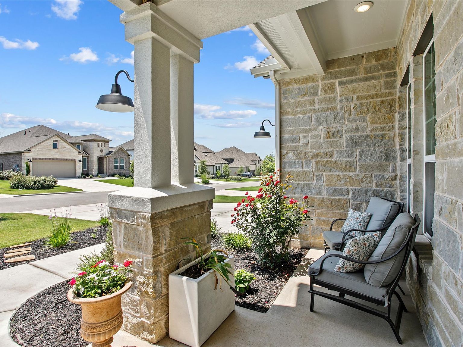 707 Two Creeks Ln Austin, TX 78737 - Thumbnail 5