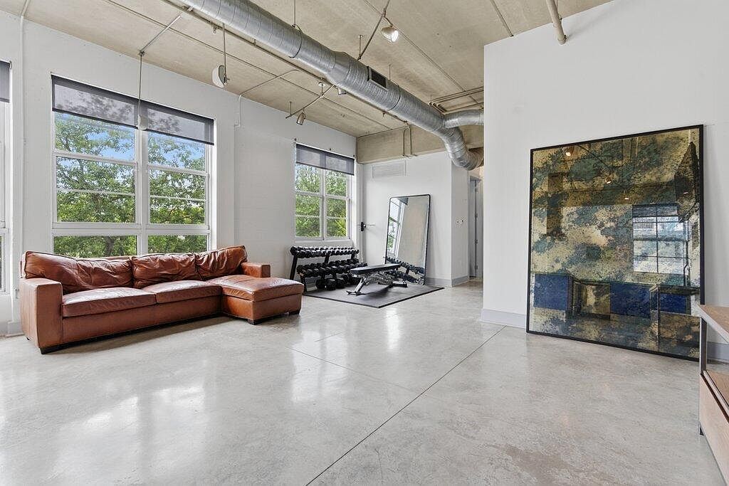 425 N Andrews Ave APT 202 Fort Lauderdale, FL 33301 - Thumbnail 5