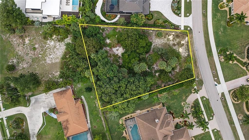 720 Inlet Dr Marco Island, FL 34145 - Thumbnail 5