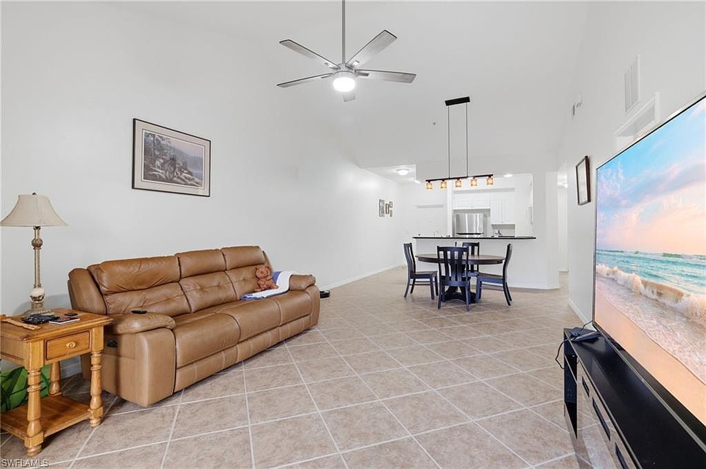 1108 Winding Pines Cir Unit 201 Cape Coral, FL 33909 - Thumbnail 5