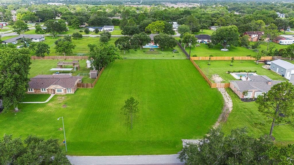 3902 Bluebird Way Pearland, TX 77584 - Thumbnail 5