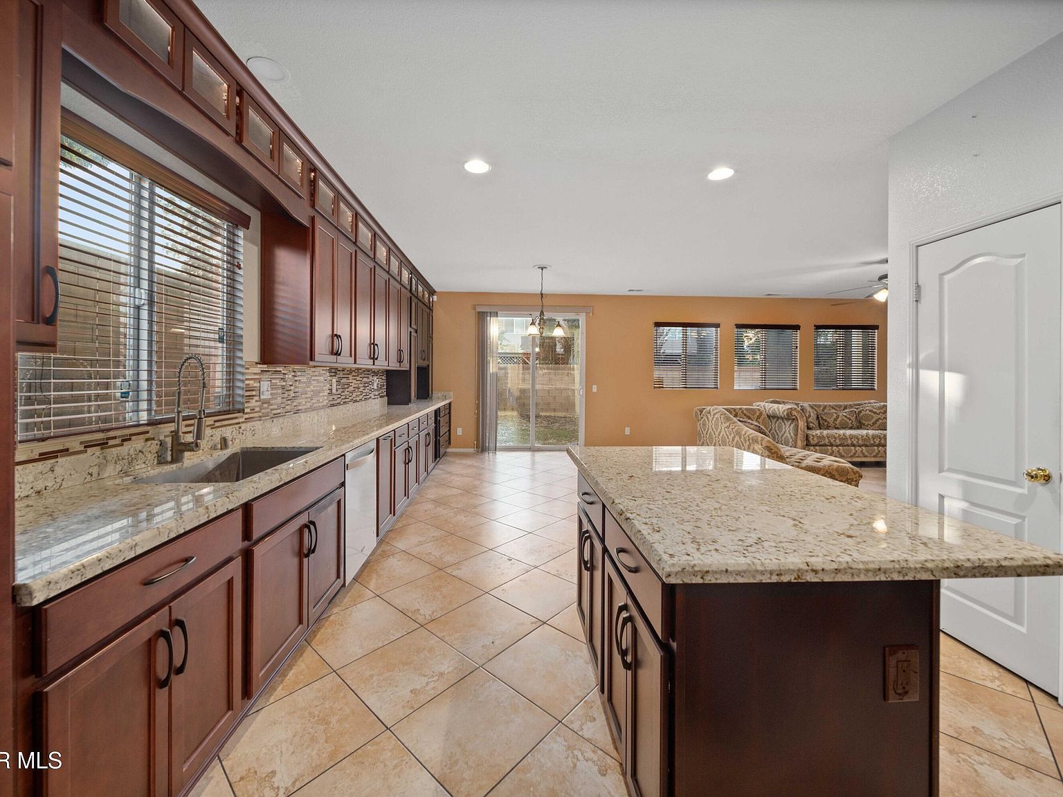 43203 Fanchon Ave Lancaster, CA 93536 - Thumbnail 5