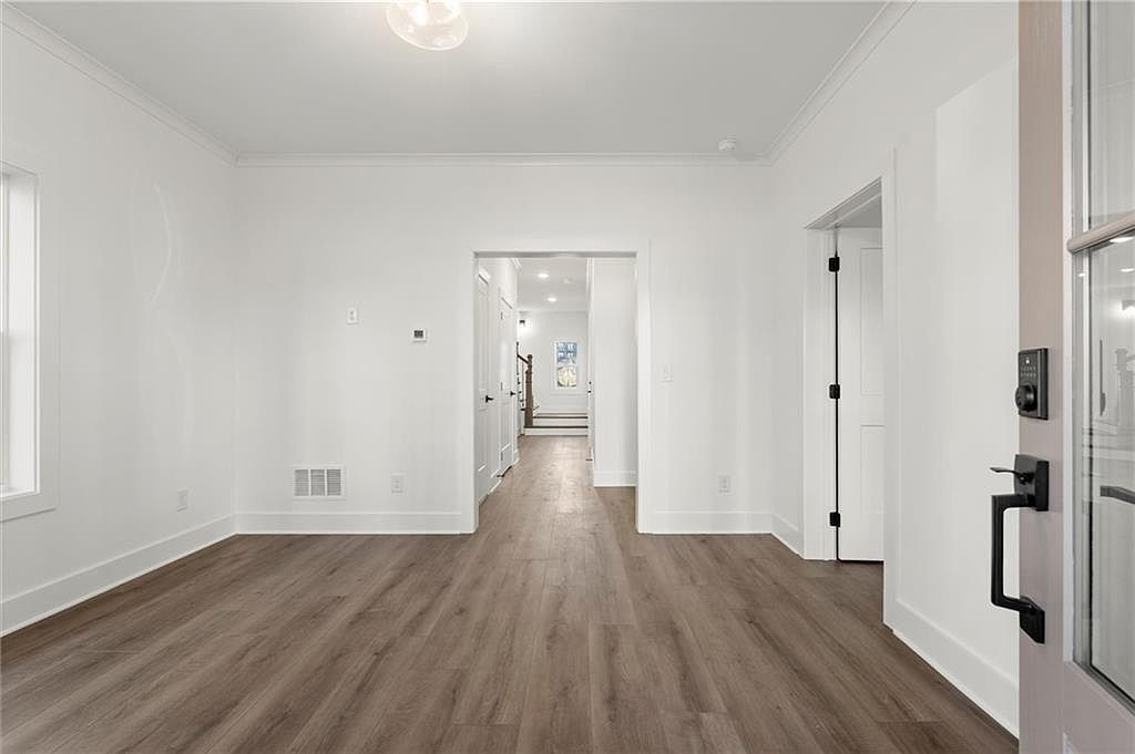 1411 Coretta Bnd Atlanta, GA 30318 - Thumbnail 5