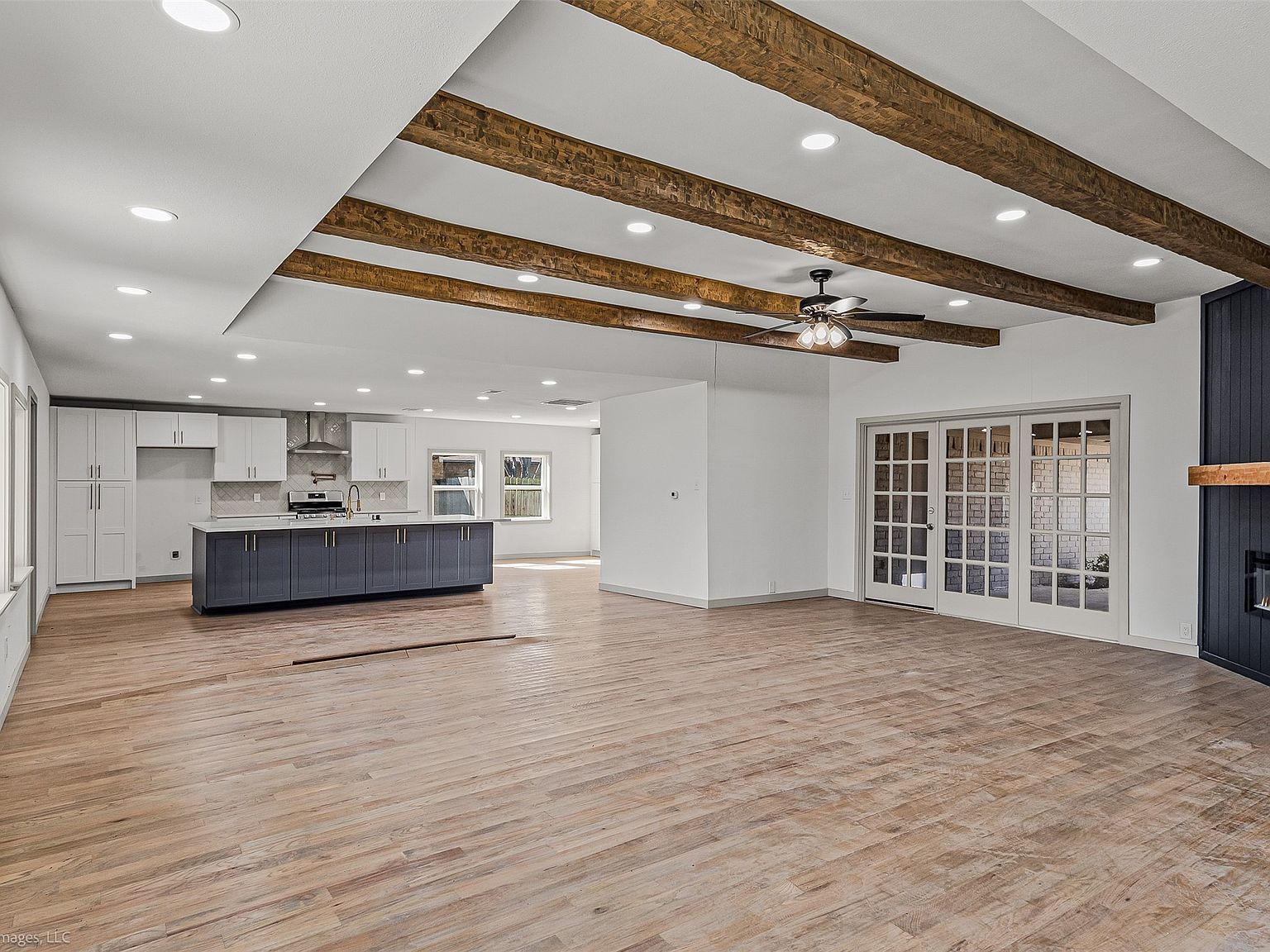 1301 Pecan Valley Dr Garland, TX 75043 - Thumbnail 5