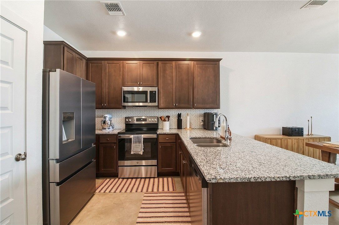 1102 Cornell St Troy, TX 76579 - Thumbnail 5