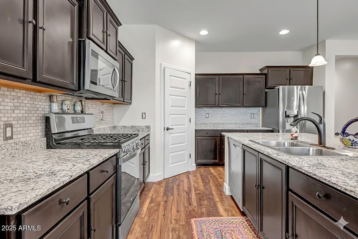 18812 W Mescal St Surprise, AZ 85388 - Thumbnail 5