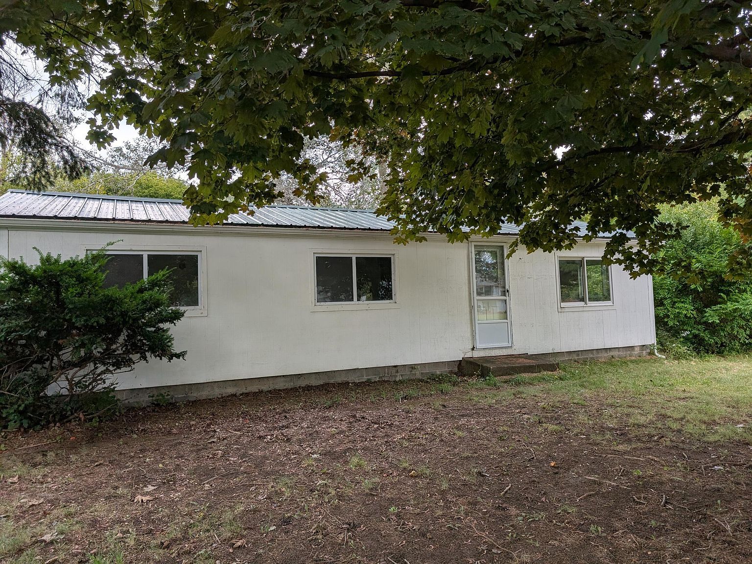 1238 Cumberland Head Rd Plattsburgh, NY 12901 - Thumbnail 5