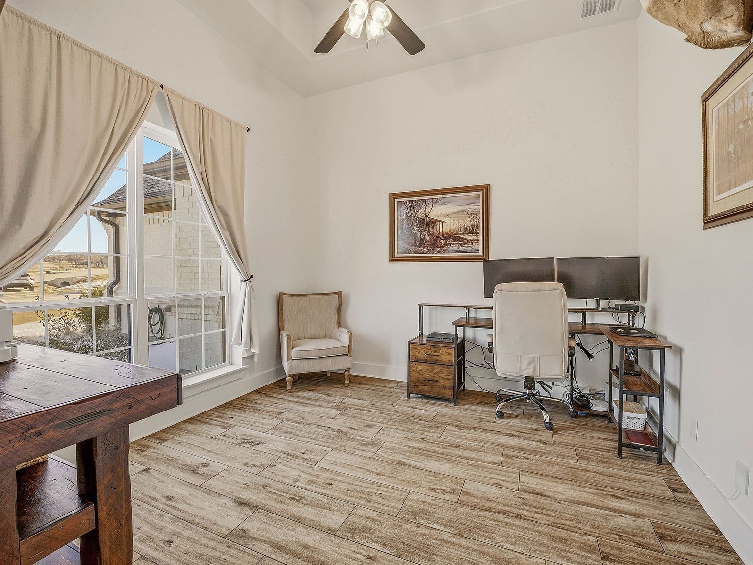 435 Creekside Ct Weatherford, TX 76087 - Thumbnail 5