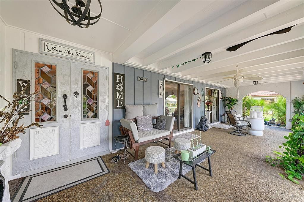 7236 Las Casas Dr Sarasota, FL 34243 - Thumbnail 5