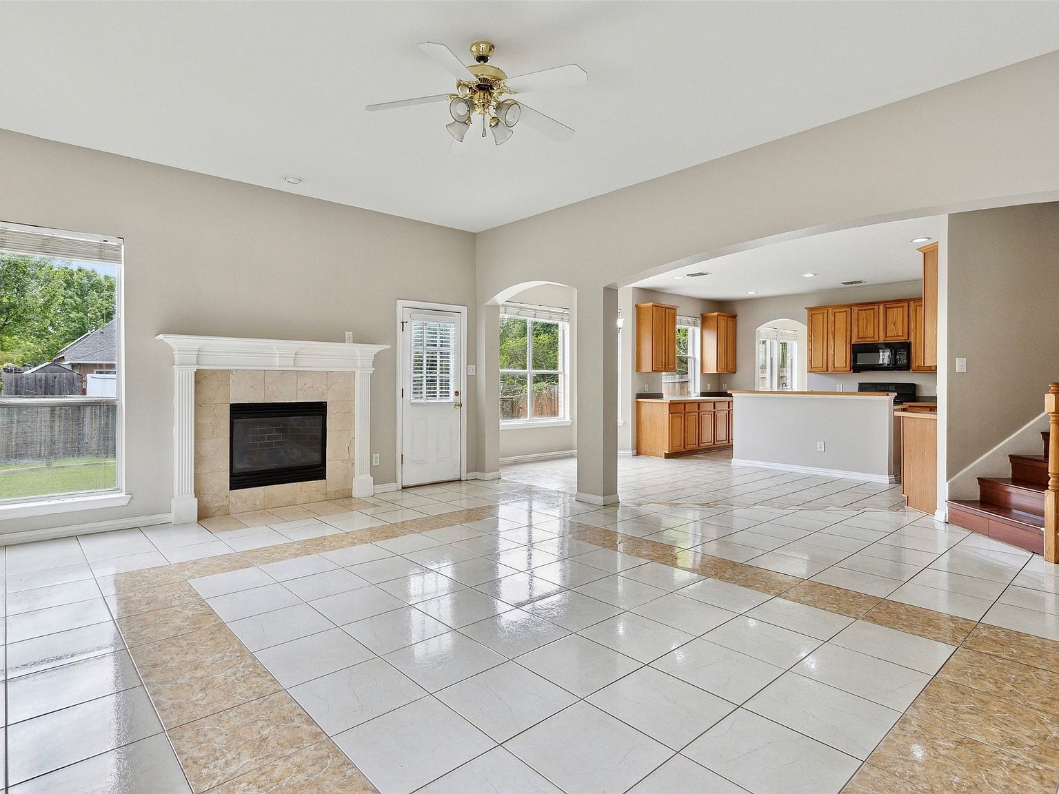 1506 Mossy Glen Ct Garland, TX 75040 - Thumbnail 5