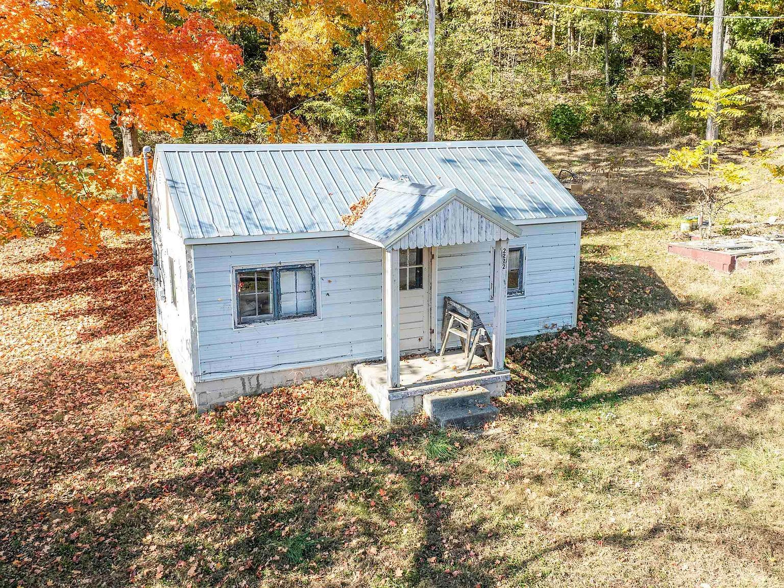 2222 S Runway Ct Monticello, IN 47960 - Thumbnail 5