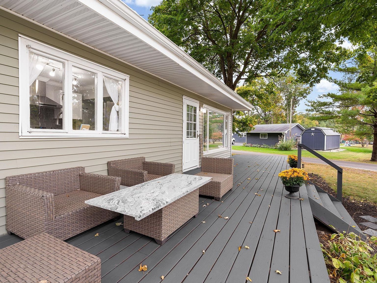 5255 E Bay Front Ct Monticello, IN 47960 - Thumbnail 5