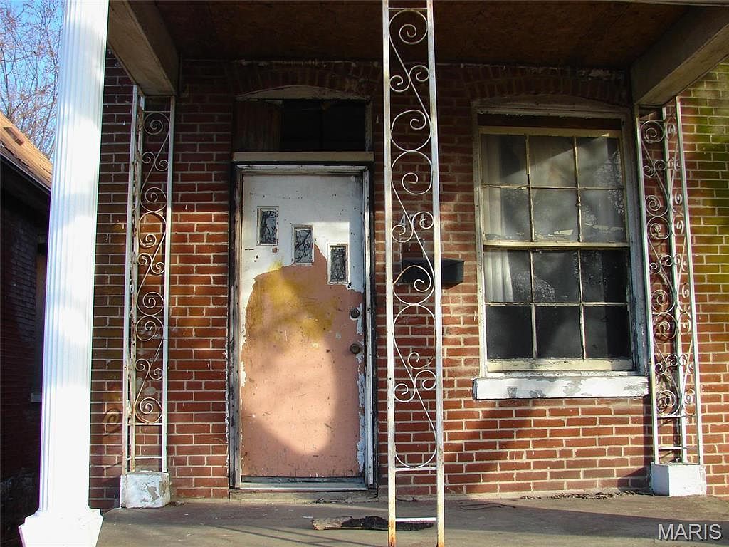 472 N 25th St East Saint Louis, IL 62205 - Thumbnail 5