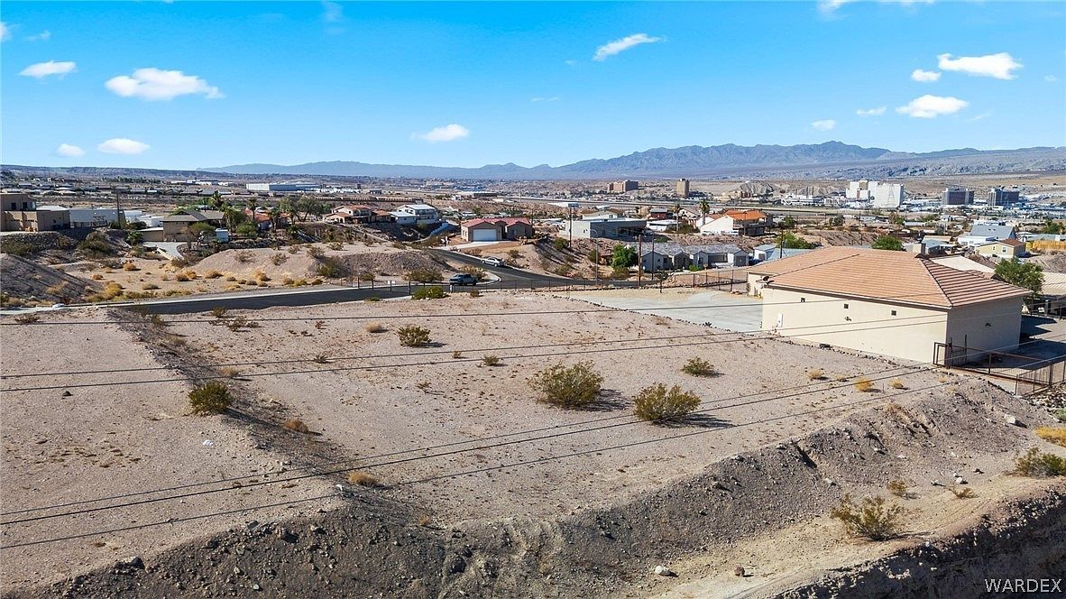 2589 Unicorn Rd Bullhead City, AZ 86429 - Thumbnail 5