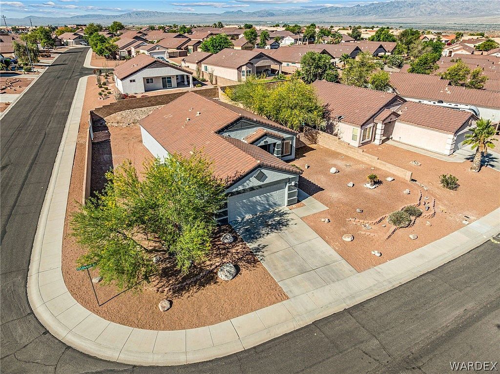 2394 Columbus Dr Bullhead City, AZ 86442 - Thumbnail 5