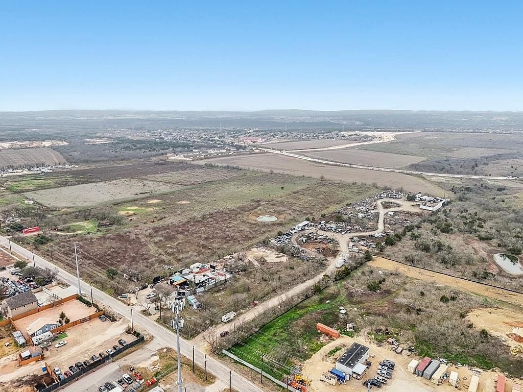 4843 E Yager Ln Manor, TX 78653 - Thumbnail 5