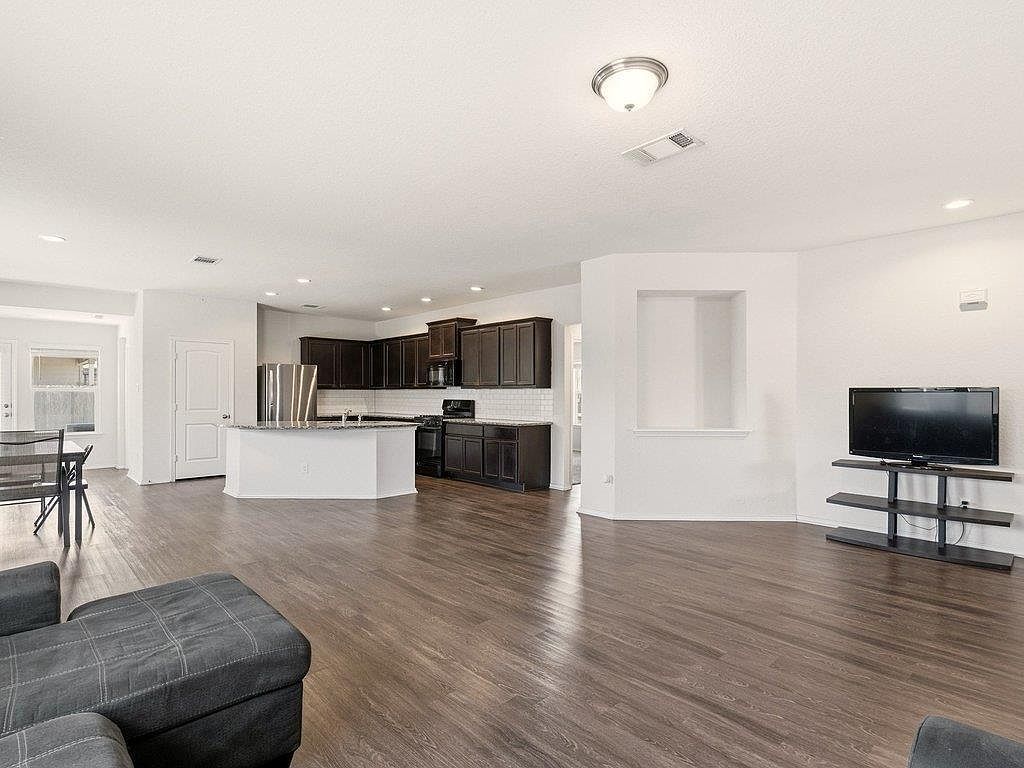 128 Dylan Dr San Marcos, TX 78666 - Thumbnail 5