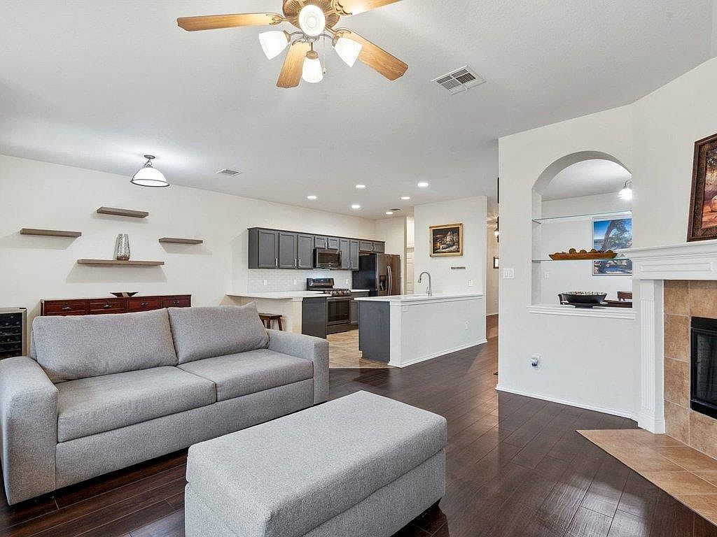 11109 Long Winter Dr Austin, TX 78754 - Thumbnail 5