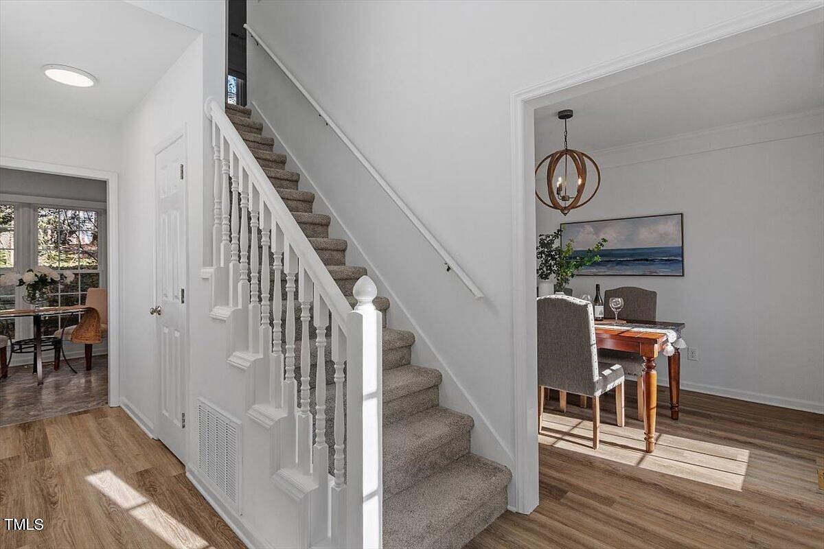 105 Solstice Cir Cary, NC 27513 - Thumbnail 5