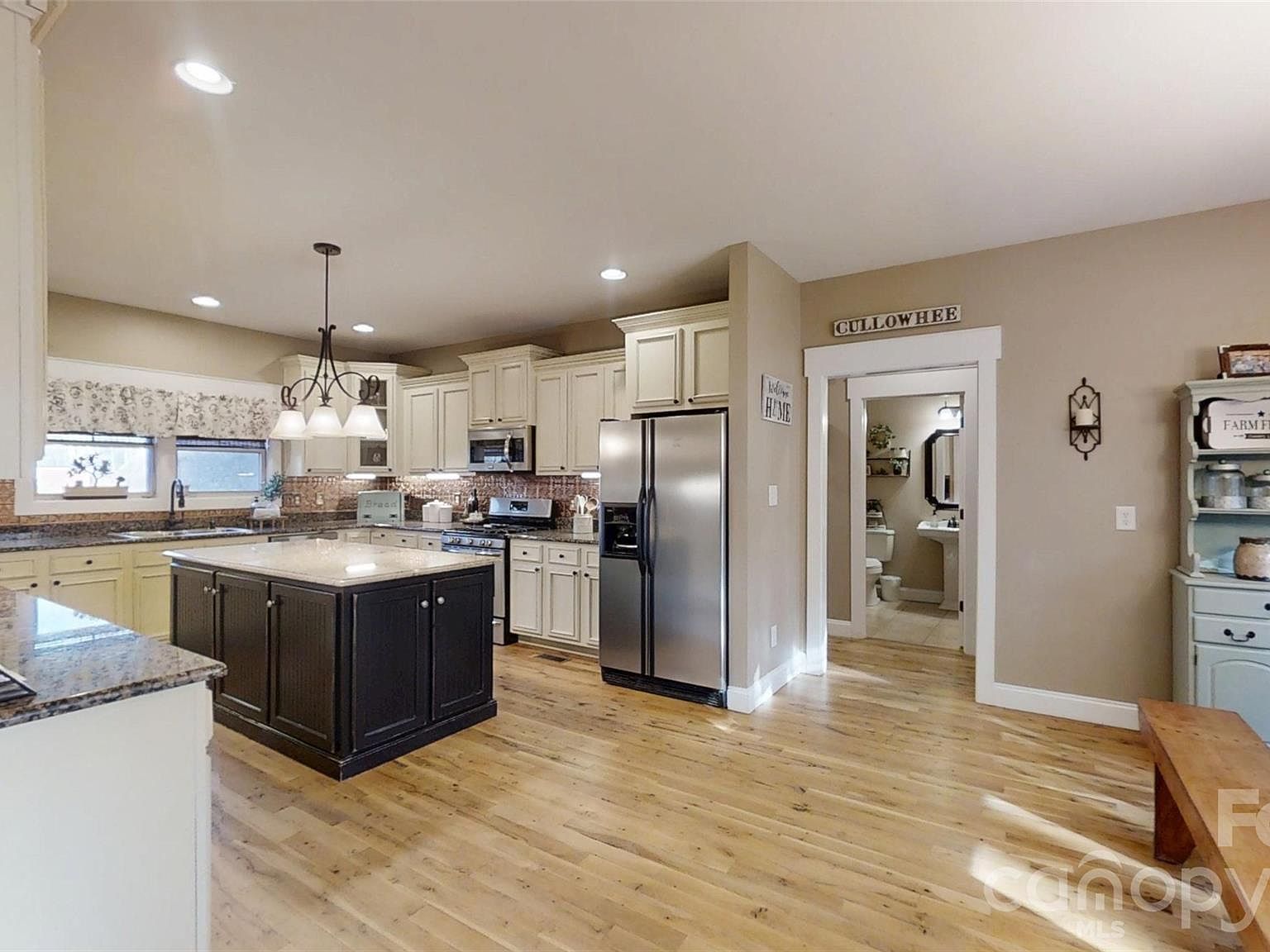 1520 Weatherwood Dr Lincolnton, NC 28092 - Thumbnail 5