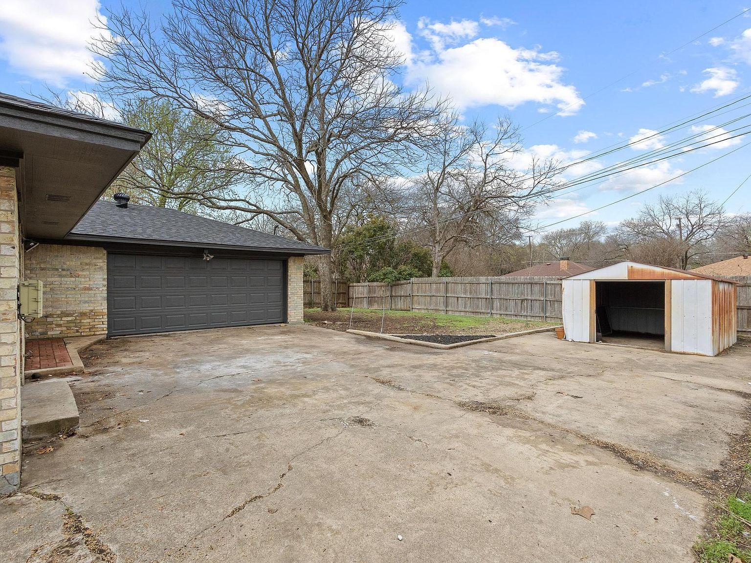 2418 Monett Dr Sherman, TX 75092 - Thumbnail 5