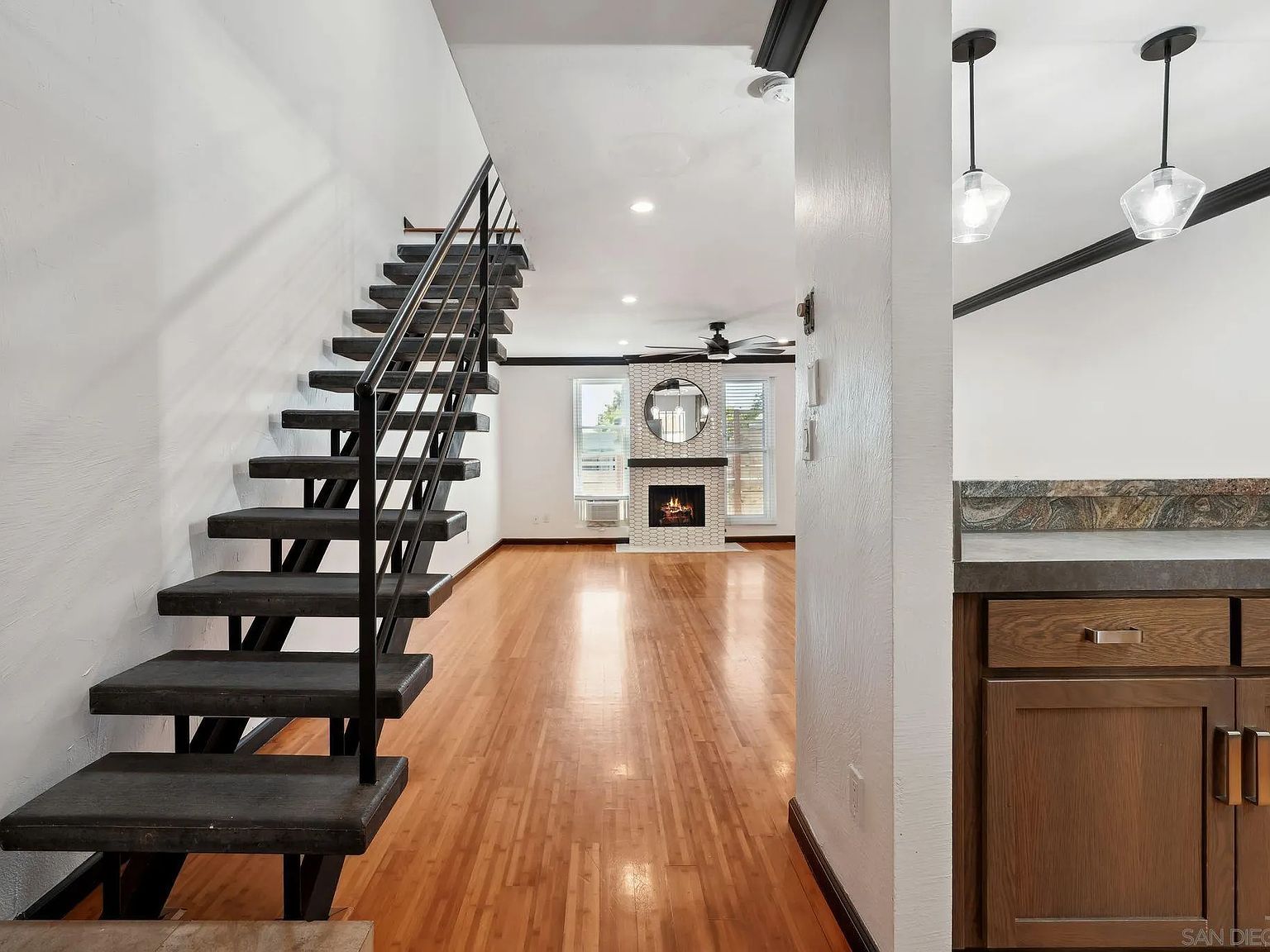 3774 Keating St San Diego, CA 92110 - Thumbnail 5